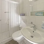 Inn Max Aviation & 3*