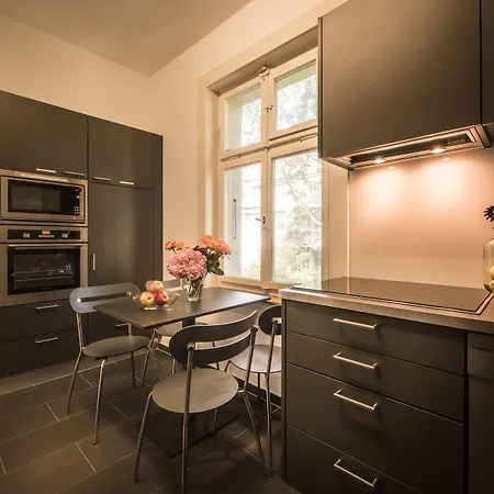 Han/Misafirhane Max Aviation & 3*