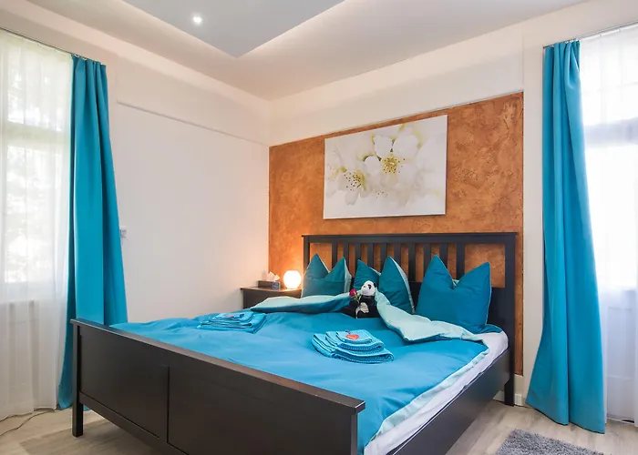 Max Aviation & Penzion 3*