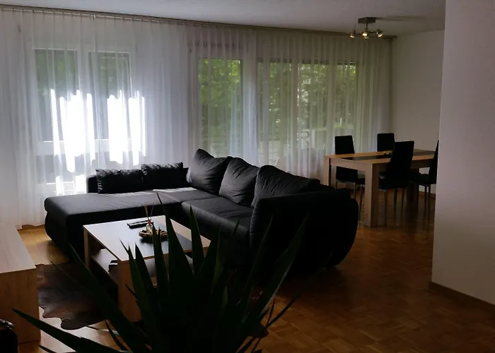 Penzion Max Aviation & 3*