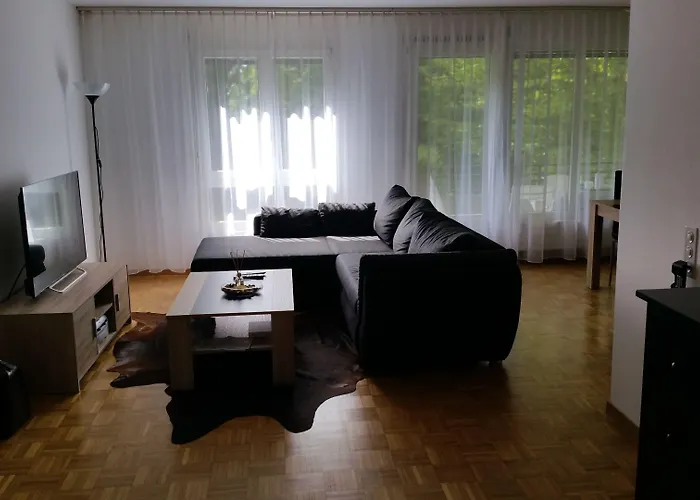 Max Aviation & 3* Bern