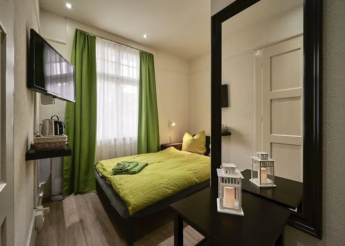 麦克斯航空别墅&公寓旅馆 宾馆 3*